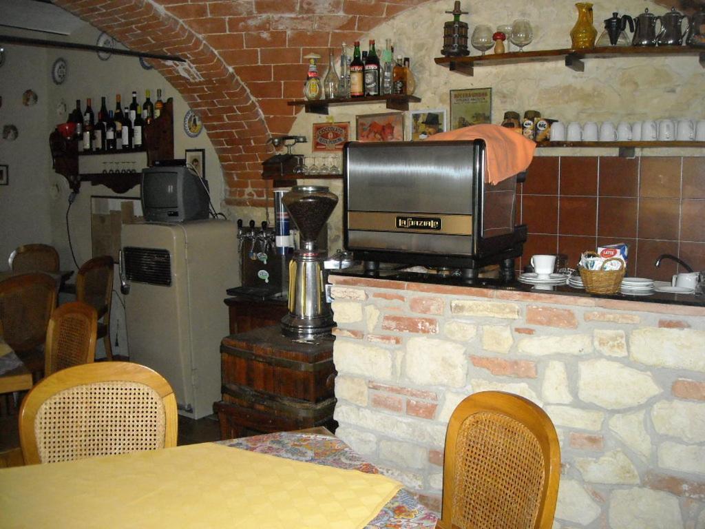 Albergotto NatalinaGrazzano Badoglio エクステリア 写真