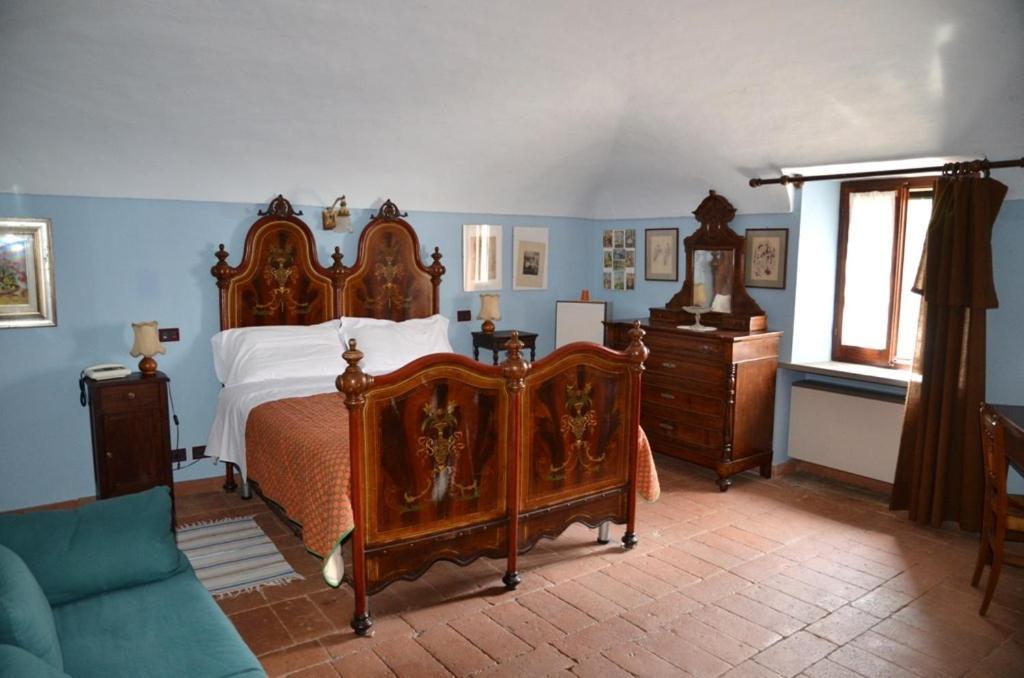 Albergotto NatalinaGrazzano Badoglio 部屋 写真