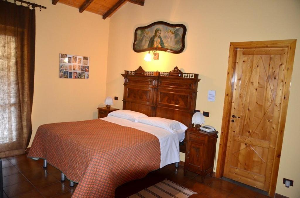 Albergotto NatalinaGrazzano Badoglio エクステリア 写真